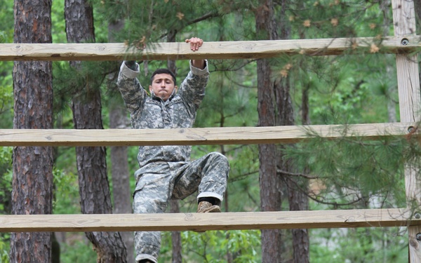 The 75th Ranger Regiment competes in 2015 Best Ranger