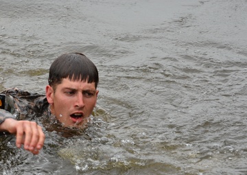 The 75th Ranger Regiment competes in 2015 Best Ranger