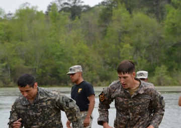 The 75th Ranger Regiment competes in 2015 Best Ranger