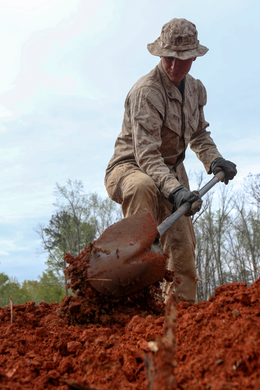 CLB 26 engineers build FOB