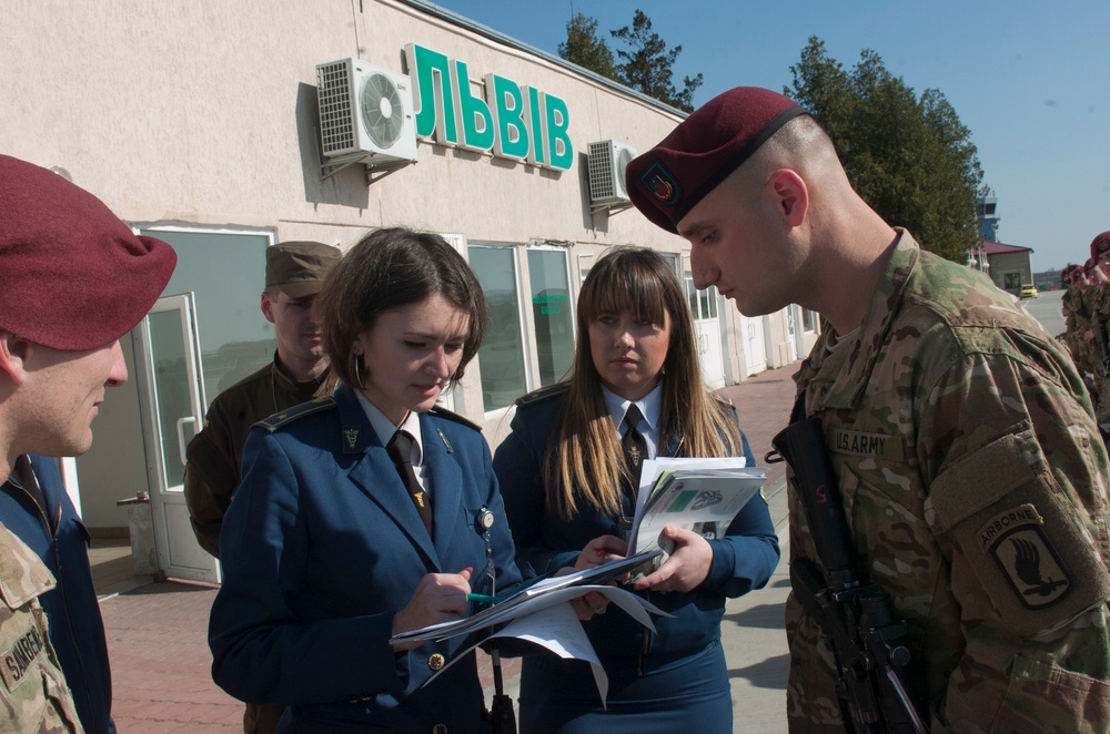 173rd Airborne Brigade arrives in Ukraine for Fearless Guardian