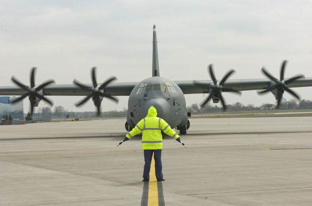 173rd Airborne Brigade arrives in Ukraine for Fearless Guardian