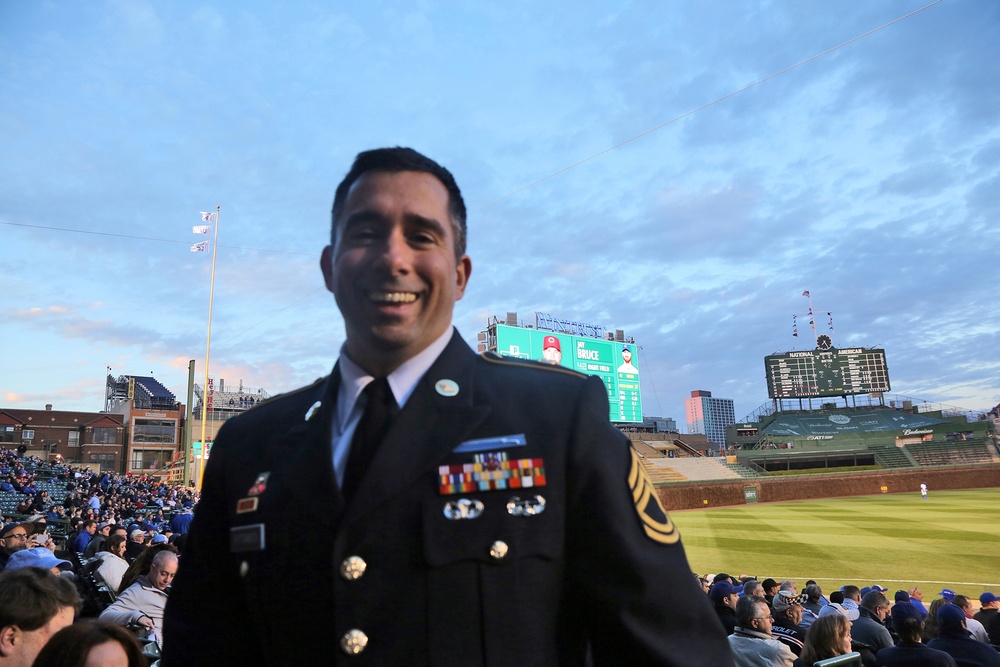 Army Reserve soldier receives honor by Chicago Cubs