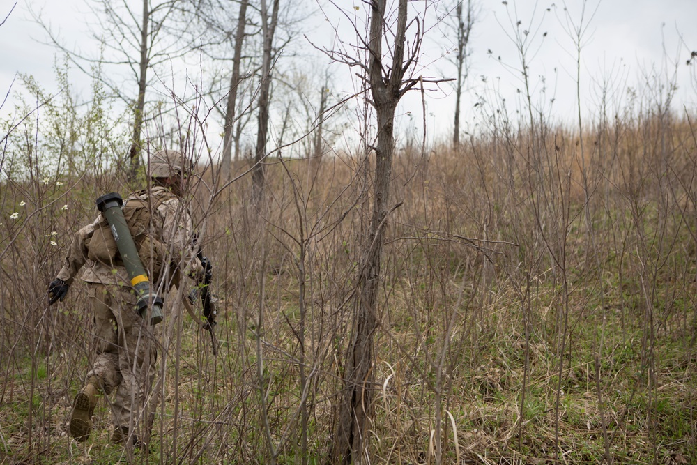 Fox Company, BLT 2/6, conducts an infantry platoon battle course