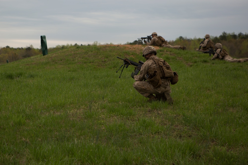 Fox Company, BLT 2/6, conducts an infantry platoon battle course