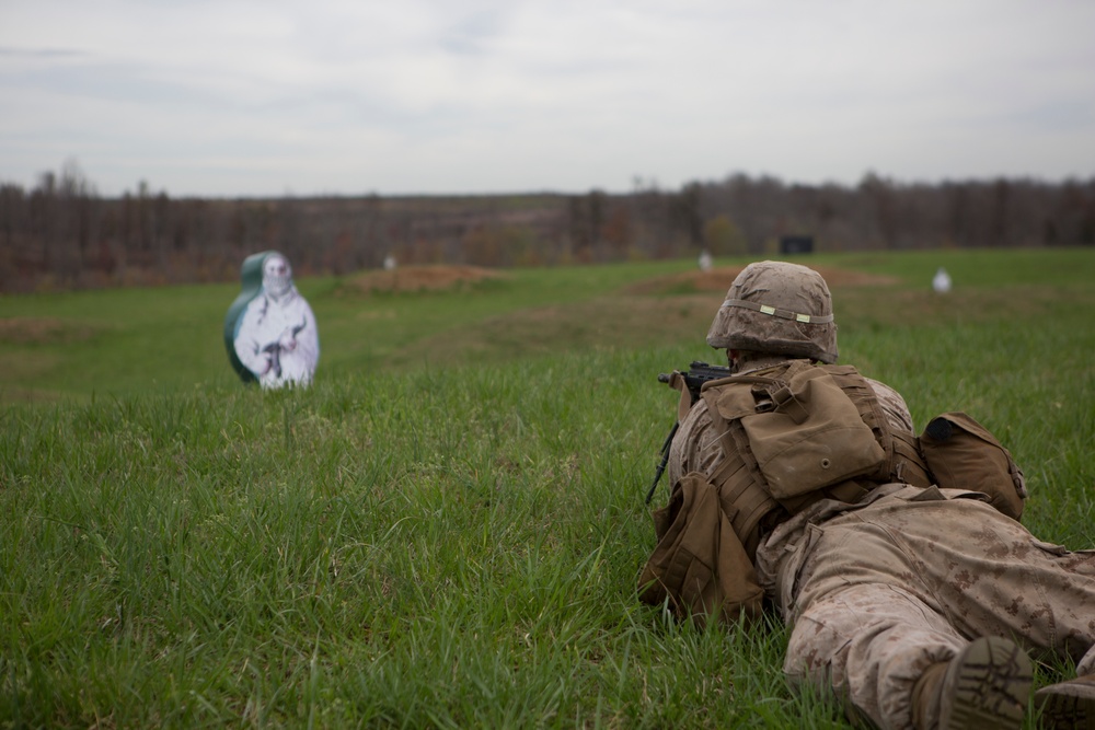 Fox Company, BLT 2/6, conducts an infantry platoon battle course