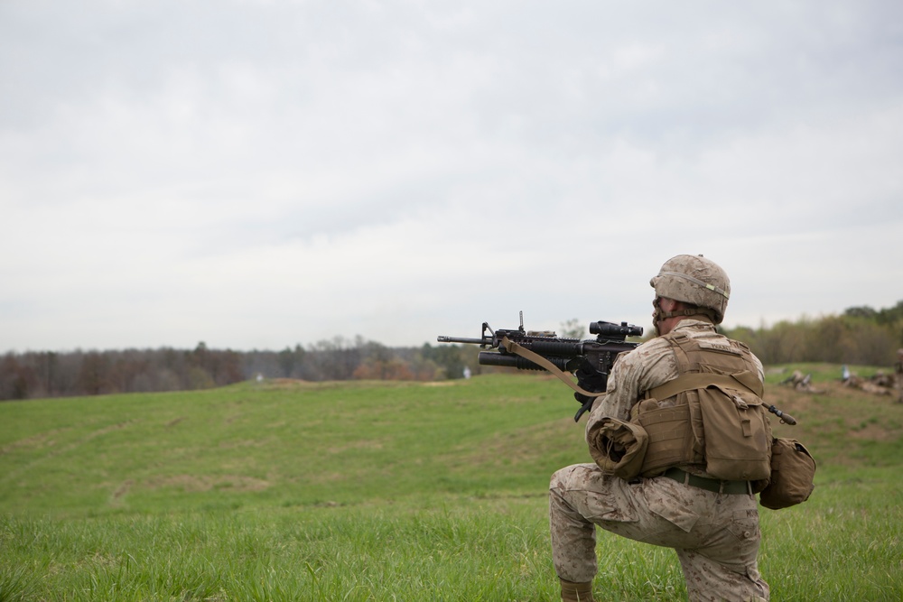 Fox Company, BLT 2/6, conducts an infantry platoon battle course