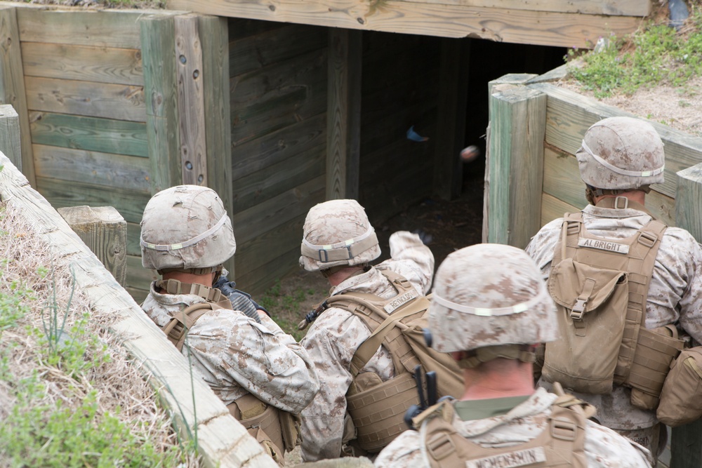 Fox Company, BLT 2/6, conducts an infantry platoon battle course