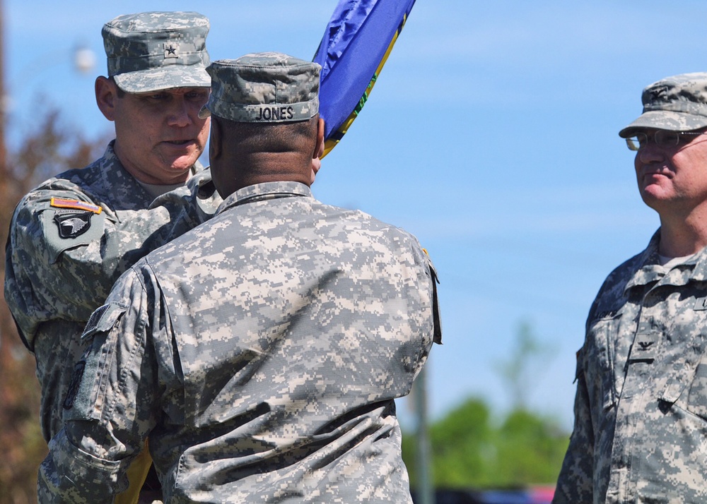 The only Army Reserve chemical brigade changes command