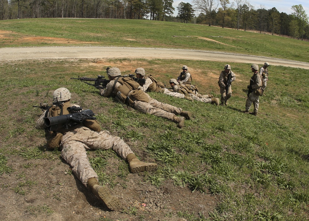 I'm up, they see me, I'm down: Battalion Landing Team 2/6 conducts Infantry Platoon Battle Course