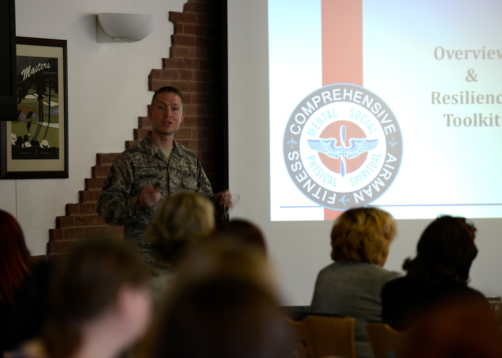 Ramstein spouses attend resilience training