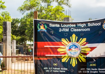 Philippine, Australian, and U.S. Forces continue to build shoulder-to-shoulder