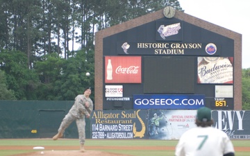 3ID NCO of the year throws first pitch for Savannah Sand Gnats