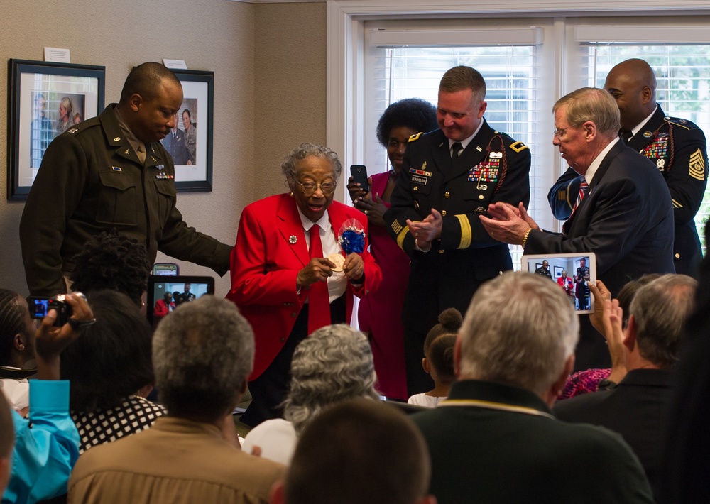 95-year-old Tuskegee Air(wo)man awarded Congressional Gold Medal