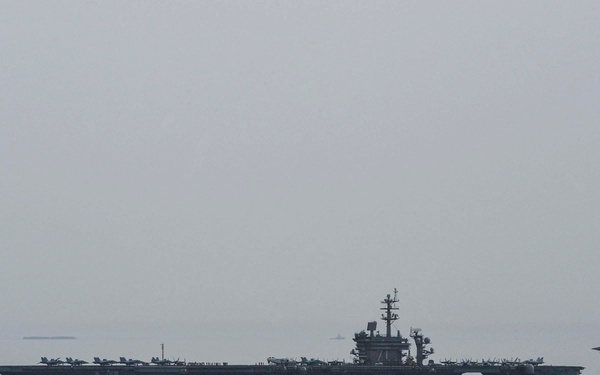 USS Theodore Roosevelt (CVN 71) sails in the U.S. 5th Fleet area of operations