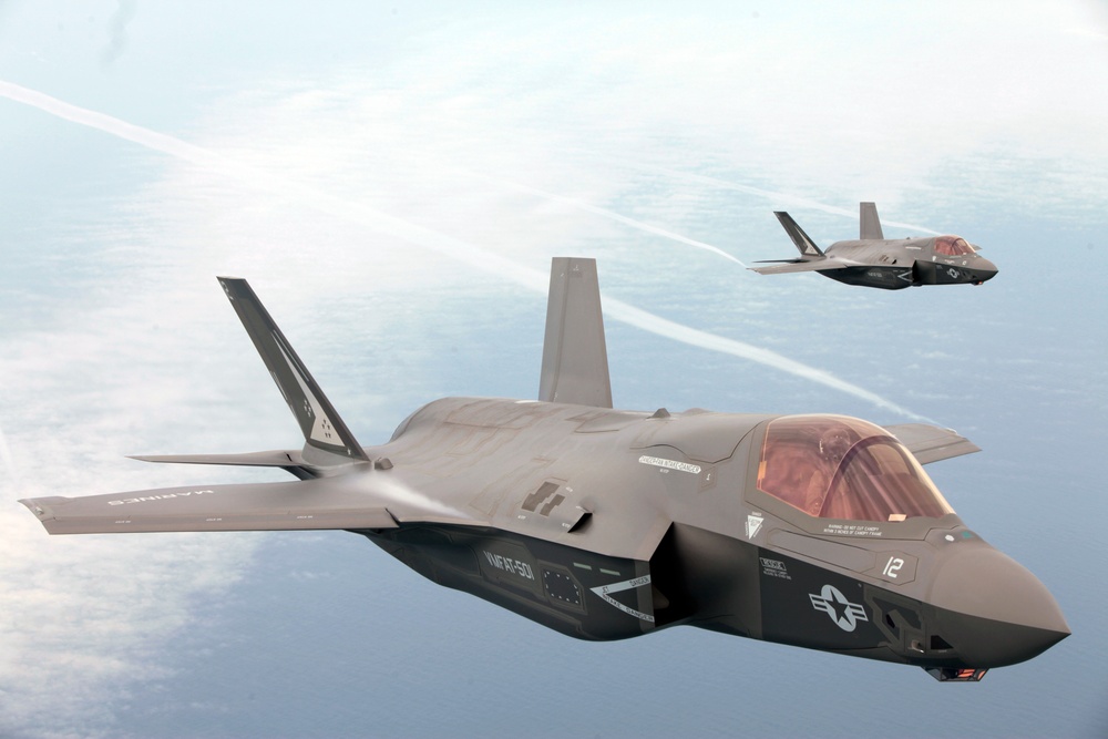 DVIDS - Images - JSF pilots practice refuels, hone vital capability ...