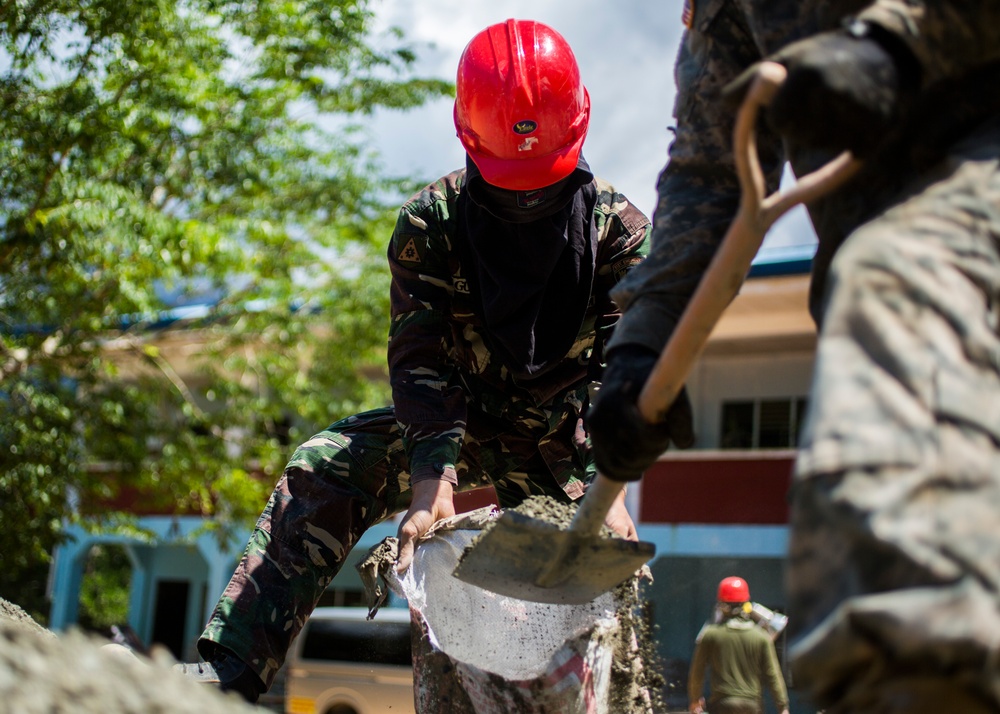 Philippine and U.S. Forces Build a Better Tomorrow