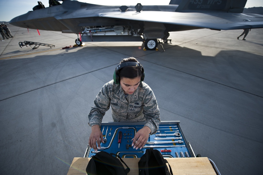 57th MXG load crew competition tests speed, accuracy, teamwork