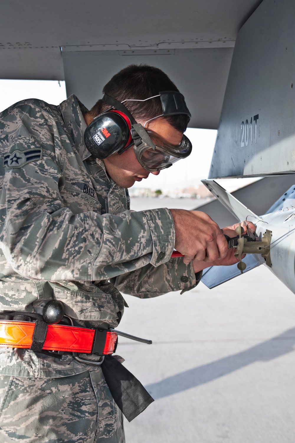 57th MXG load crew competition tests speed, accuracy, teamwork