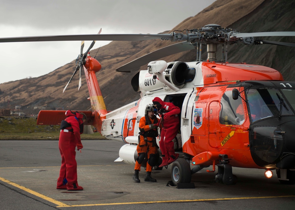 Coast Guard rescues 3 mariners from life raft near Kodiak, Alaska