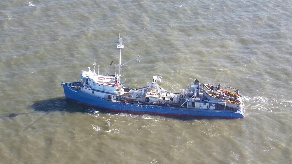 Coast Guard medevacs fisherman near Point Au Fer Island