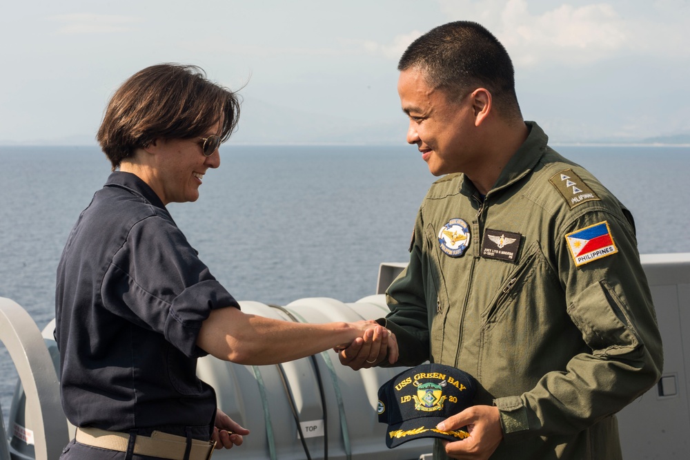 USS Green Bay operations during Balikatan 2015