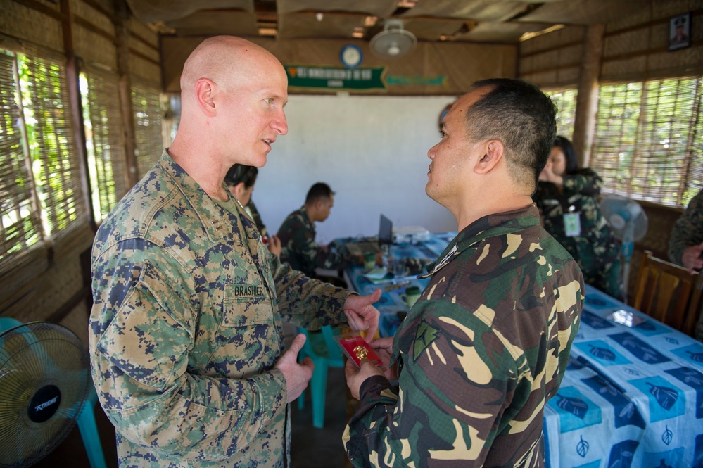 US, Philippine military leaders share ideas, experiences