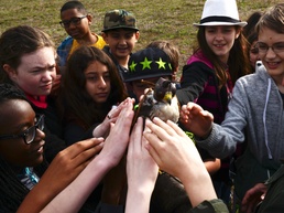 Ramstein students dive into Earth Day