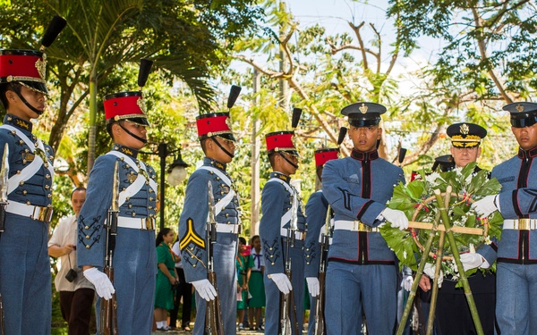 Philippine and US military members commemorate the 70th anniversary of the Liberation of Palawan