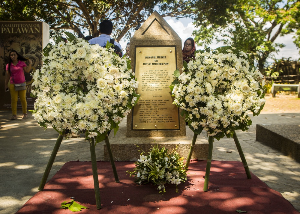 Philippine and US military members commemorate the 70th anniversary of the Liberation of Palawan