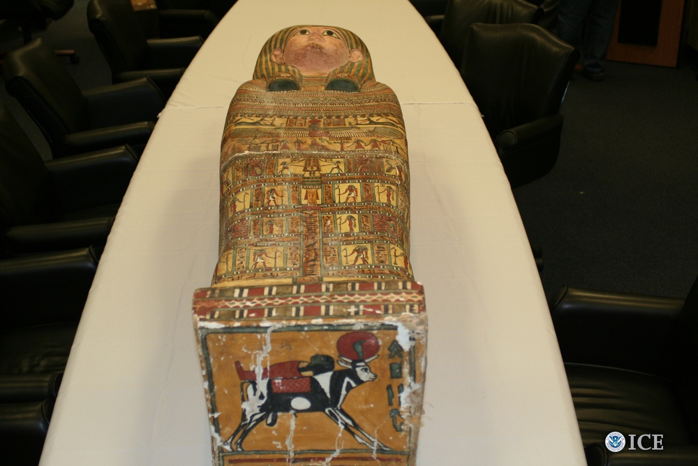 ICE returns ancient artifacts to Egypt at National Geographic Society