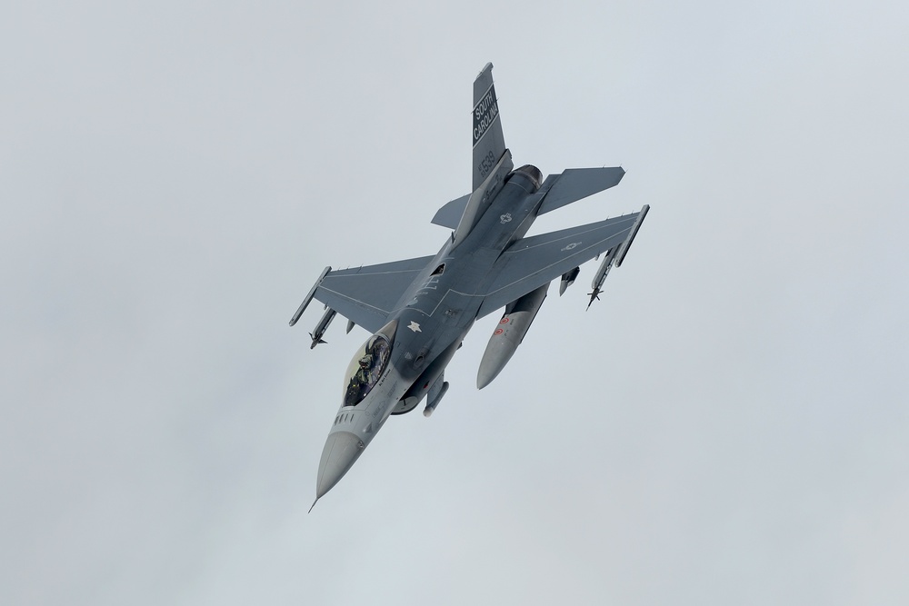 KC-135 aerial refueling