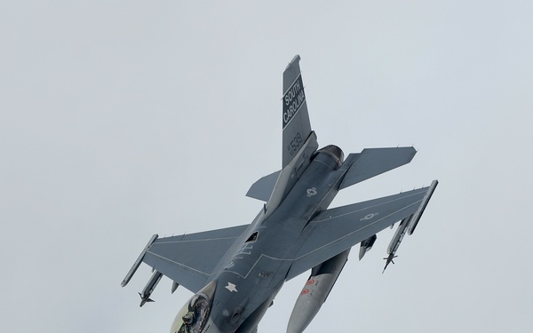 KC-135 aerial refueling
