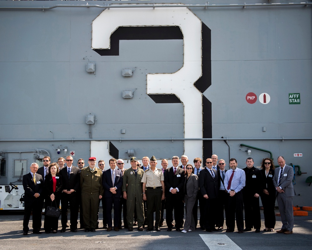 RPPB visits USS Kearsarge LHD 3