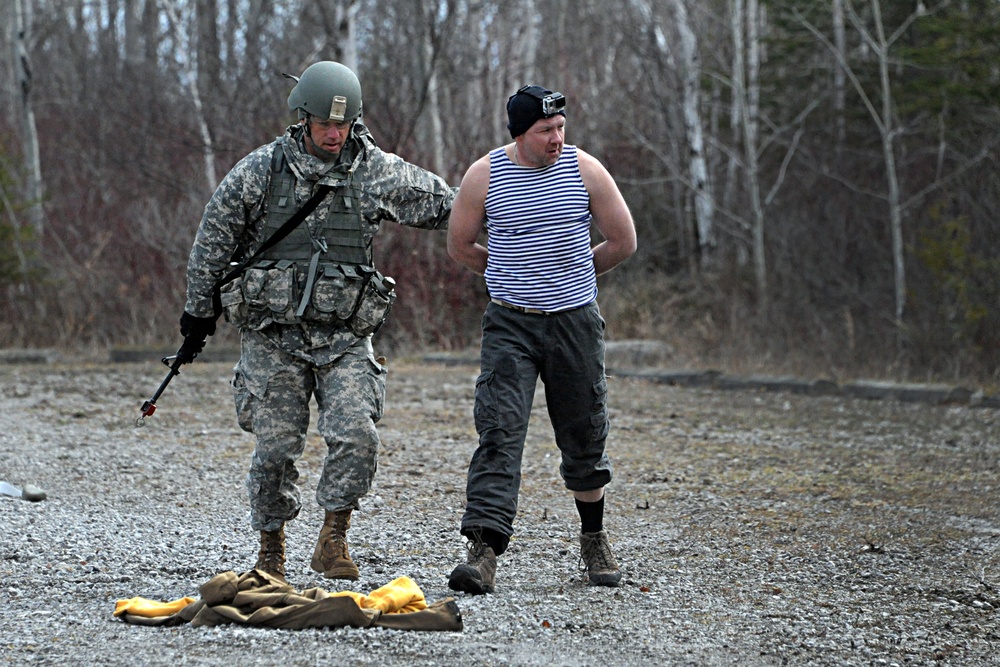 Danish army trains with Michigan National Guard