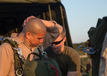 Air Delivery Platoon performs night drop; Marines earn gold wings