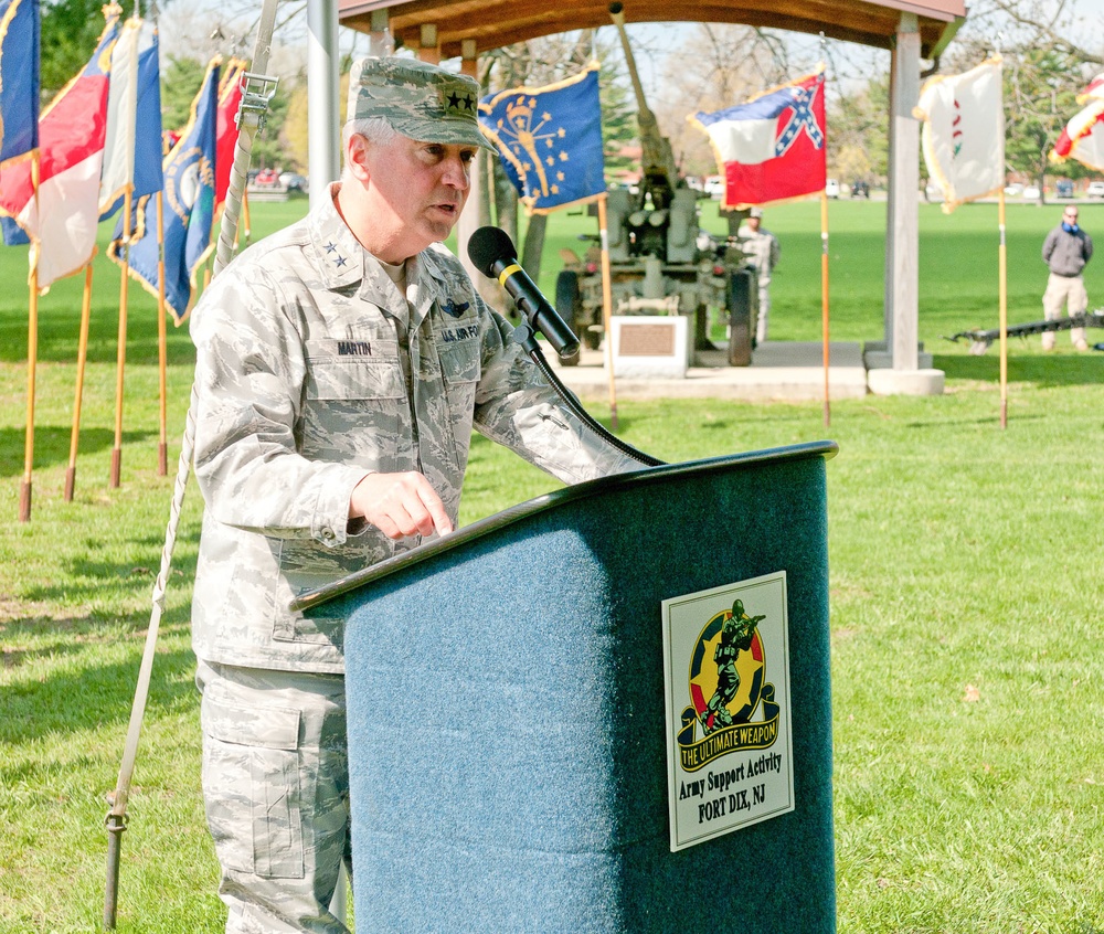 Joint ceremony celebrates Army Reserve’s 107th Anniversary