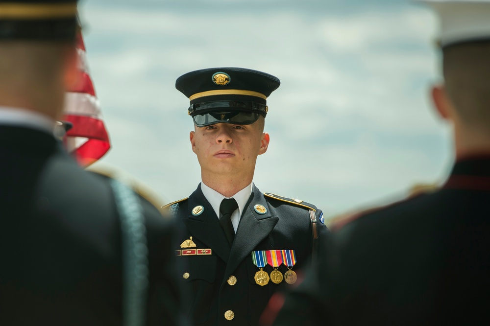 DSD hosts Latvia's MoD