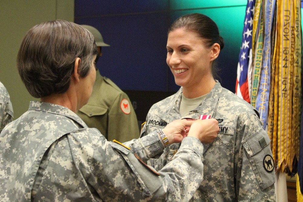 81st Regional Support Command Headquarters and Headquarters Company welcomes a new commander