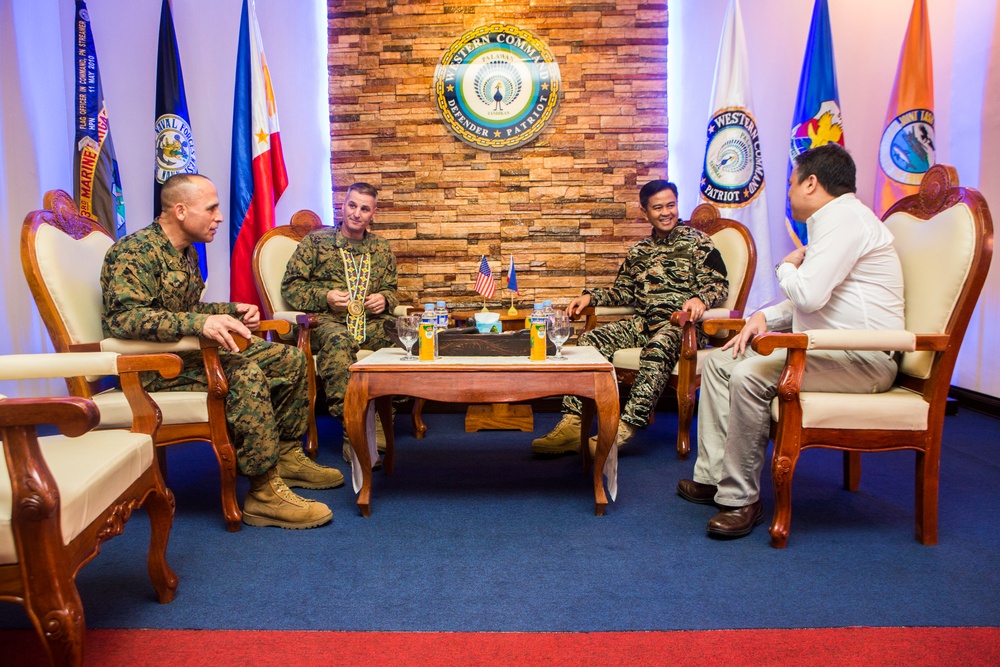 Brig. Gen. Mahoney visits the island of Palawan for Balikatan