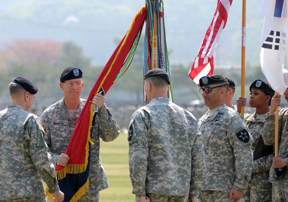2ID welcomes Maj. Gen. Theodore &quot;Ted&quot; D. Martin to Warrior Country