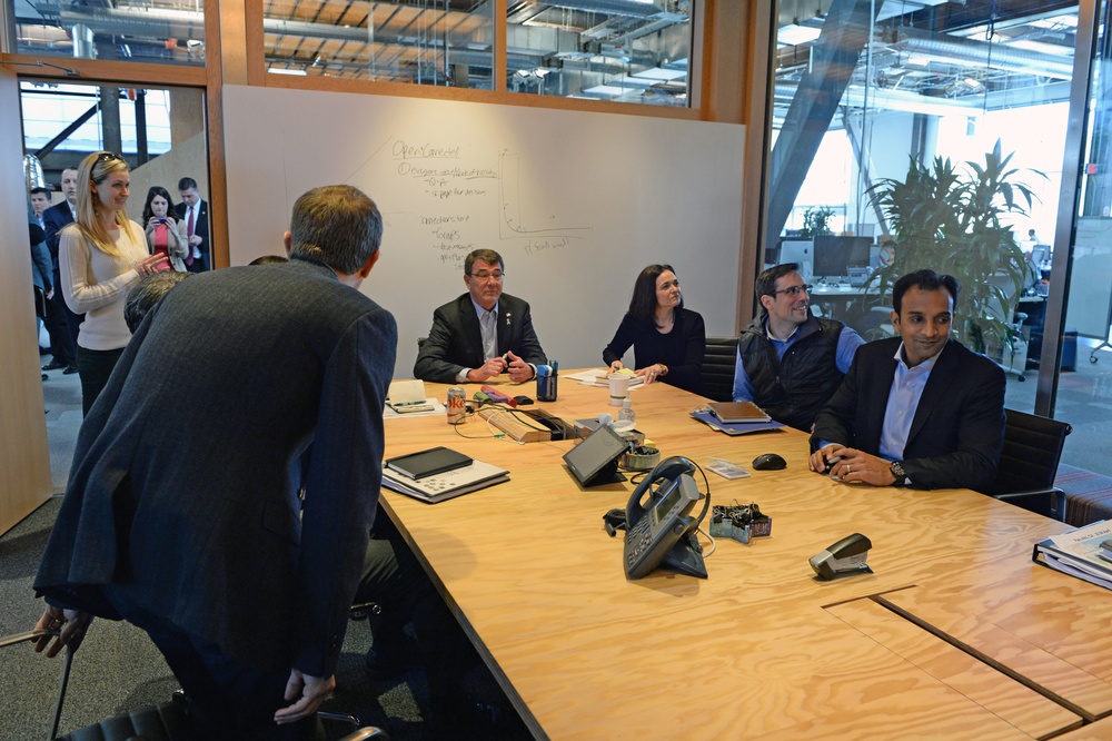 Secretary of Defense Ash Carter meets with Sheryl and others on the Future of Social Media at Facebook headquarters