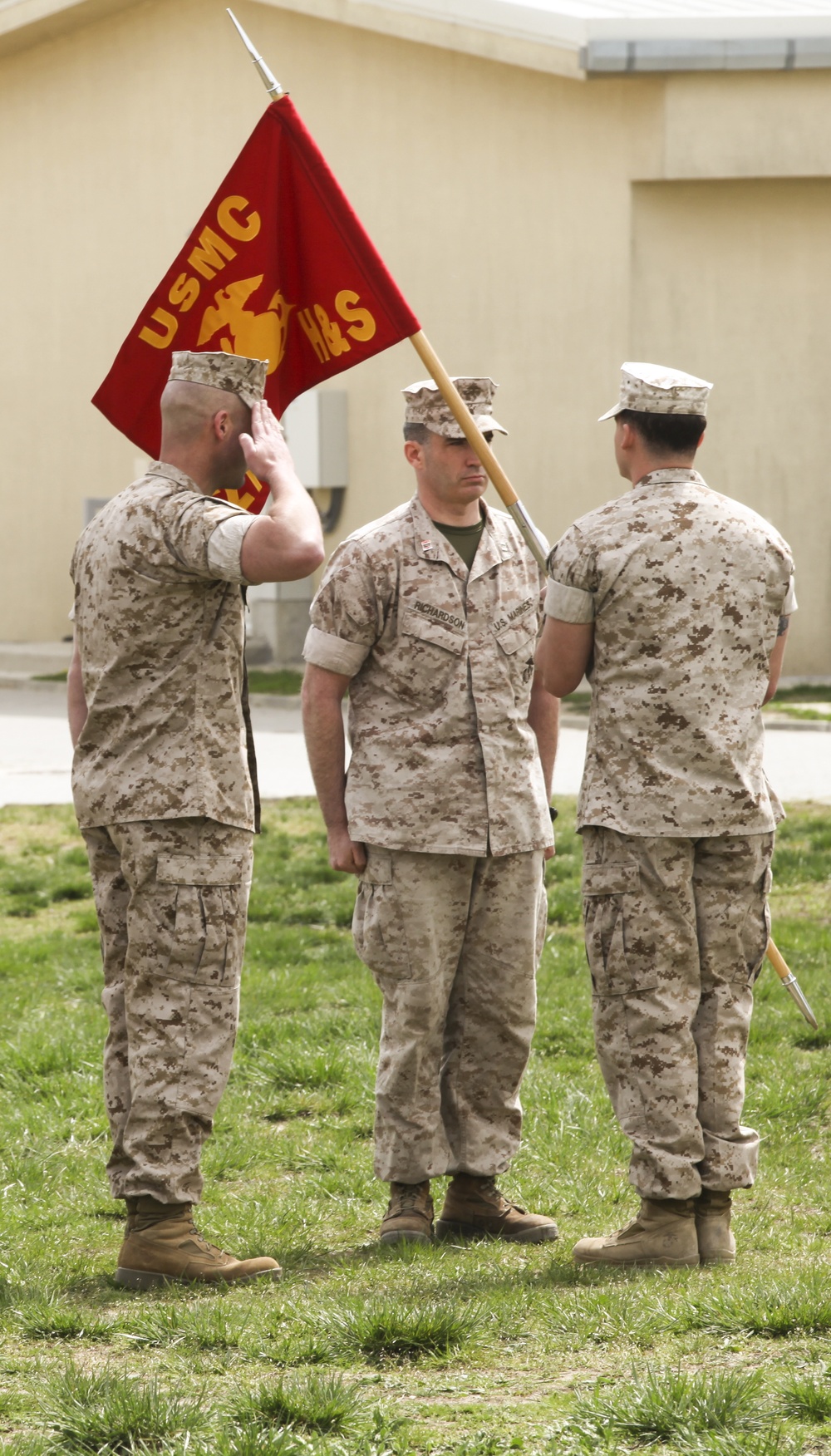 2/8 H&amp;S Company welcomes new commanding officer