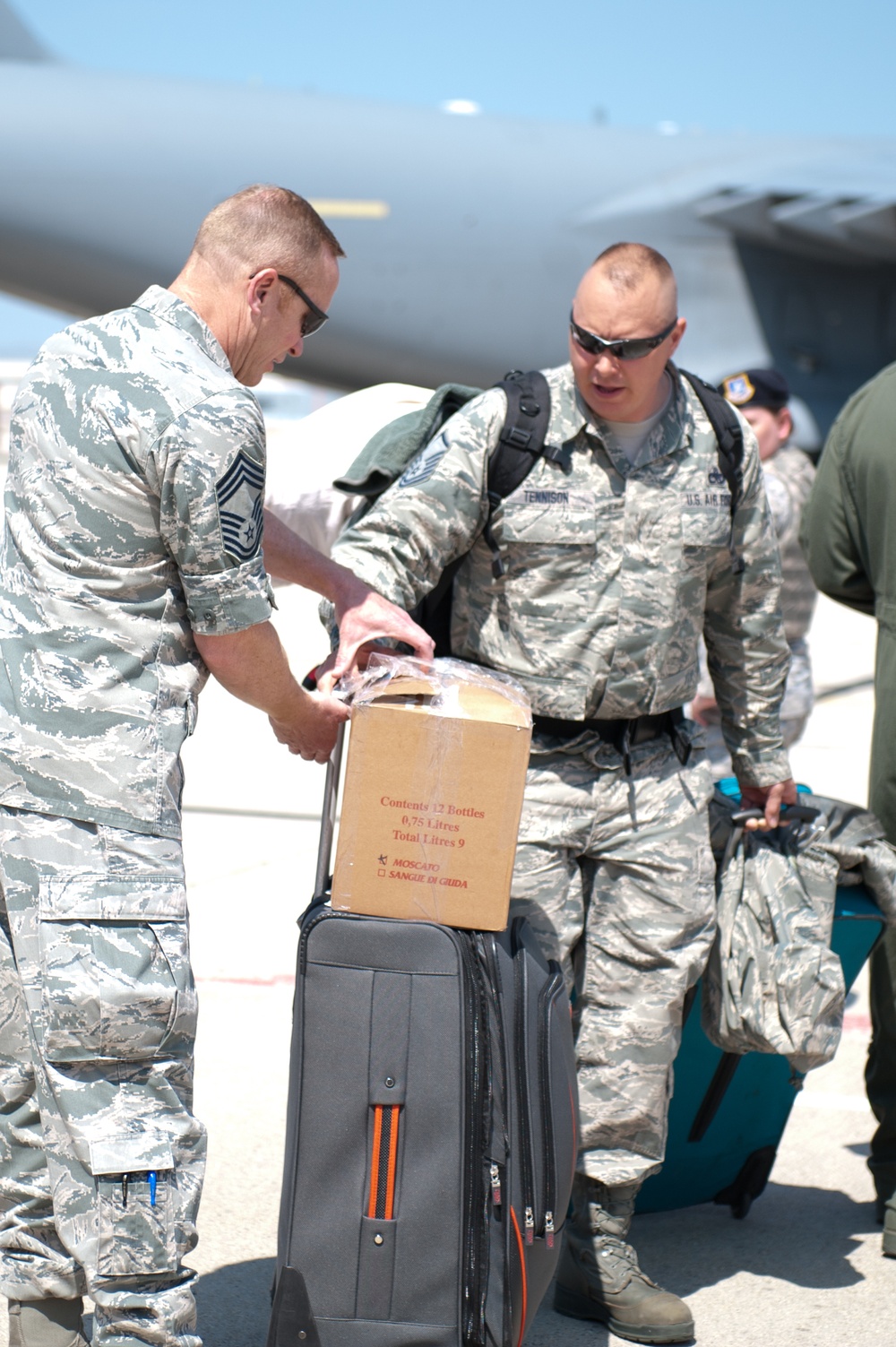 Airmen return home