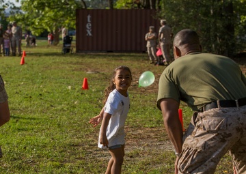 8th Comm. Bn. conducts ‘Bring your child to work day’
