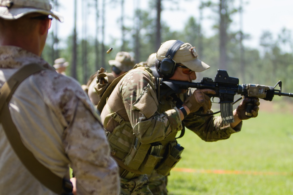 Marine CQB training exchange in Miss.