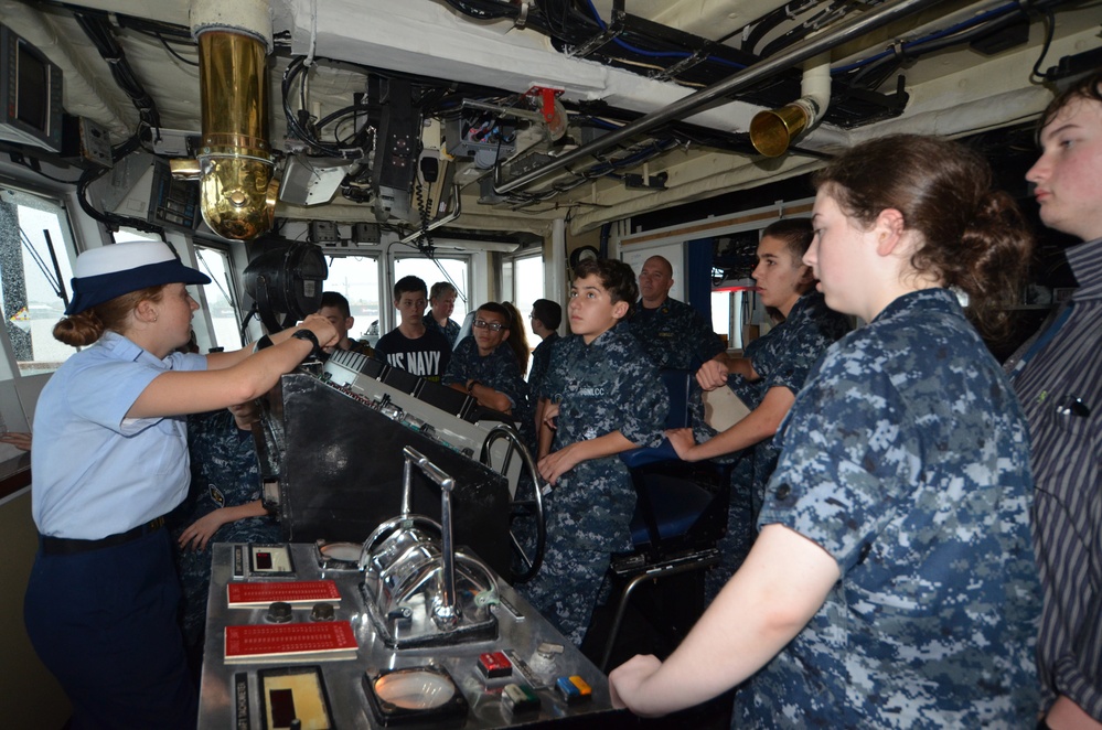NOLA Navy Week - CGC Dauntless hosts tours for the public