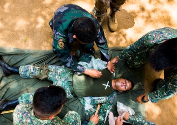 Philippine and U.S. Forces conduct Combat Casualty training