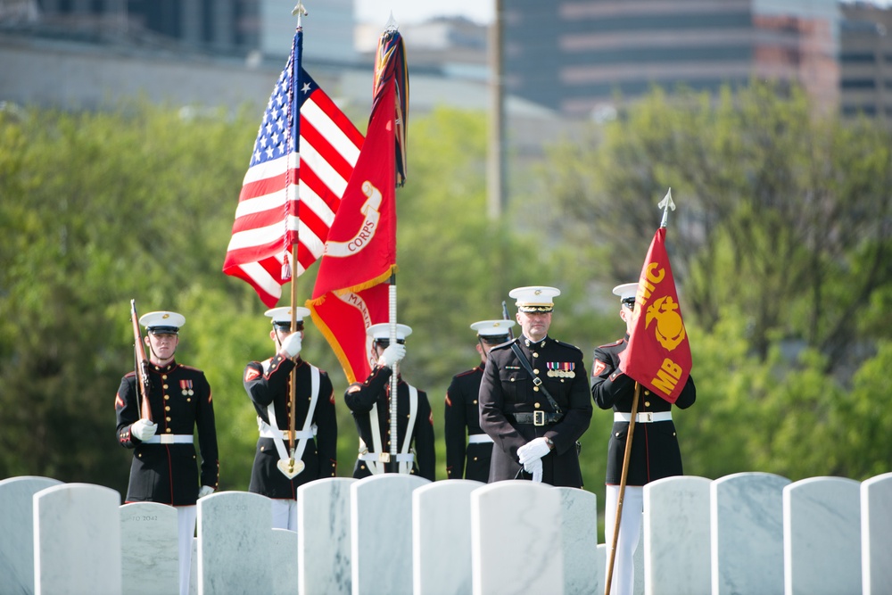 US Marines from Marine Barracks Washington (8th and I) participate in the graveside service at Arlington National Cemetery