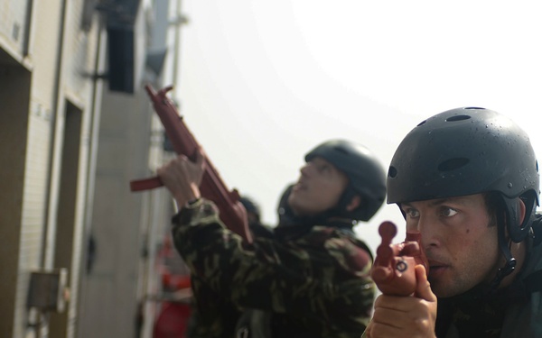 USNS Spearhead (JHSV-1)